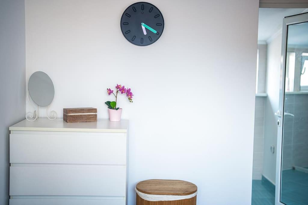 Apartament Central 2bd Next To Vitosha Bul.