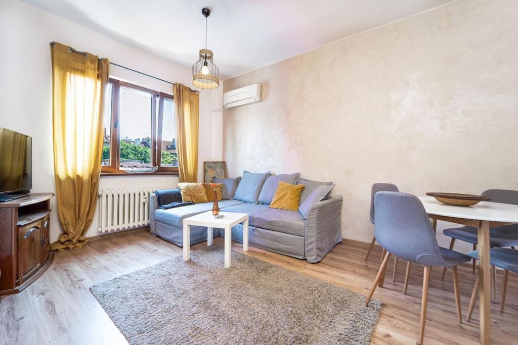 Apartament Central 2bd Next To Vitosha Bul.
